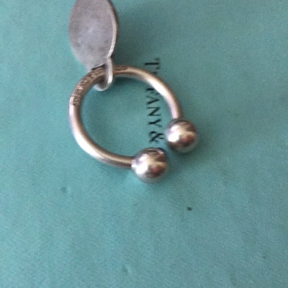 Tiffany and Co. sterling key chain - Picture 4 of 5